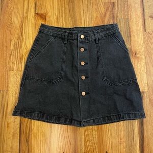 BLACK DENIM SKIRT